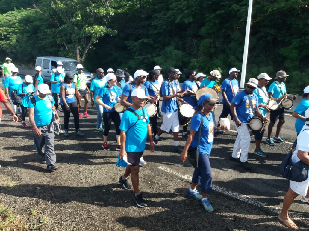 Marche intergenerationnelle Rivieres Sens