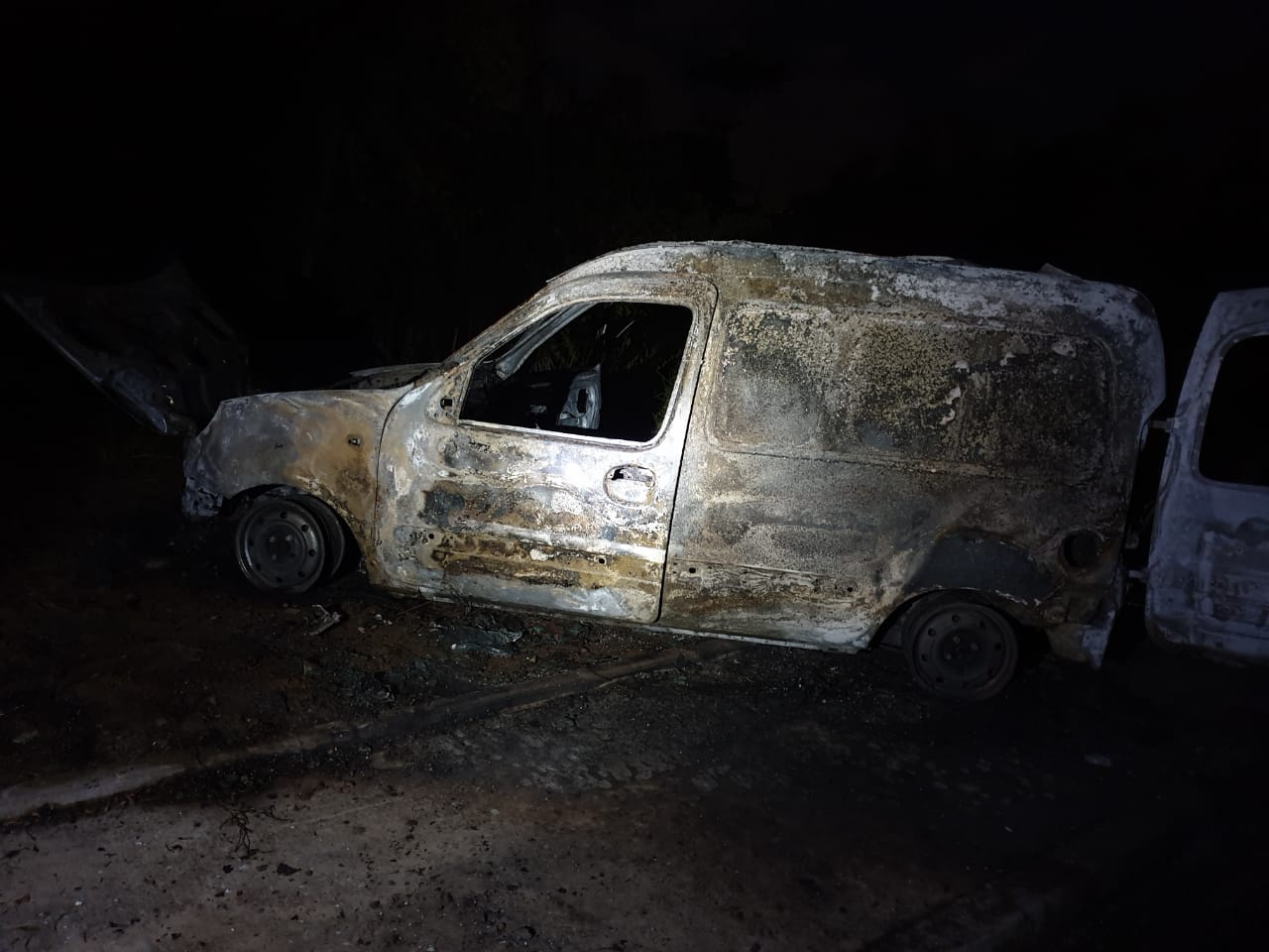 voiture brûlée