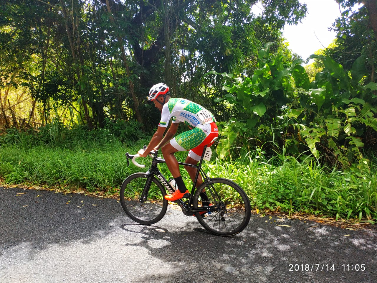 Wilfrid Neror (CCV) dans la montée de Régale