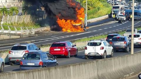 Incendie autroute 3