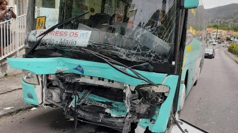 accident voiture bus marin 2.jpeg