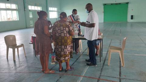 Bureau de vote grand bourg