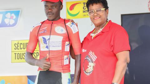 jean eric maillot rouge