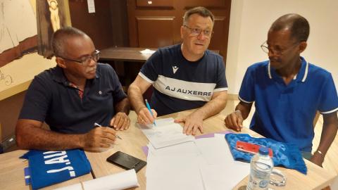 Convention AJ Auxerre / AS Gosier