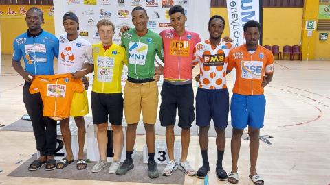 Les maillots du Grand Prix du Développement Durable