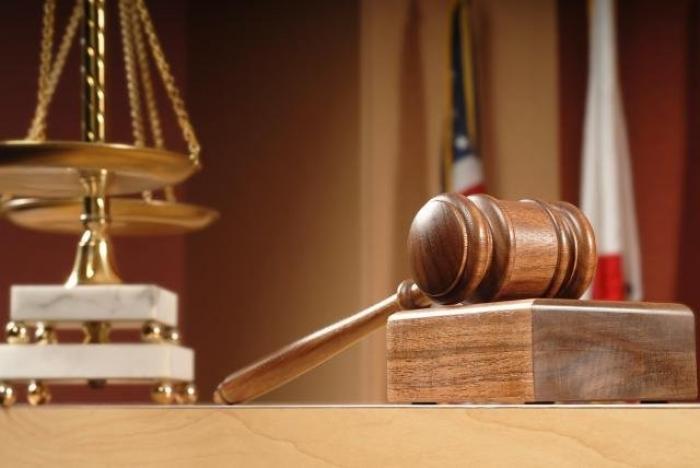 18 mois de prison ferme après avoir menacé un policier.