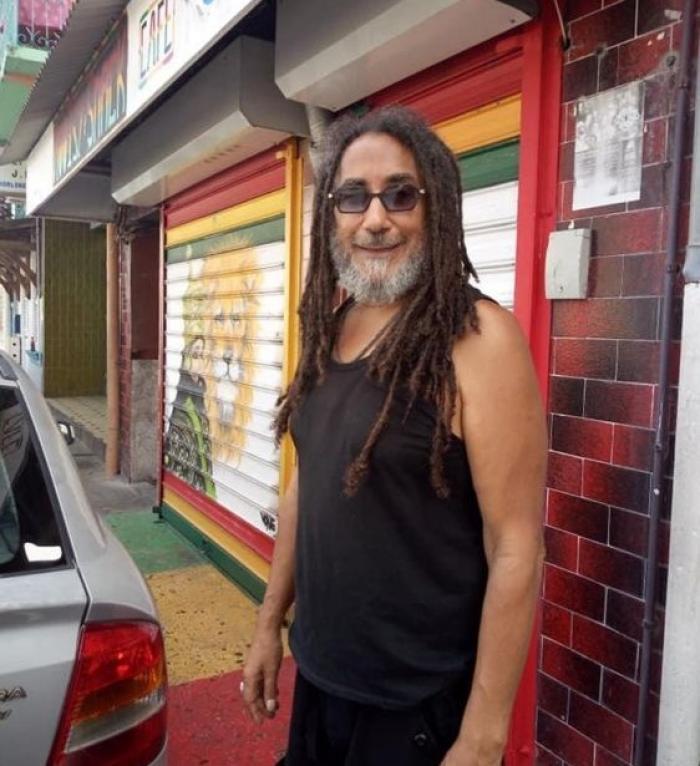 Jeff Baillard guitariste