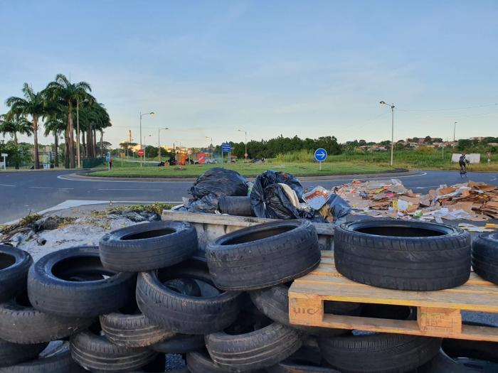 blocage rond point dillon