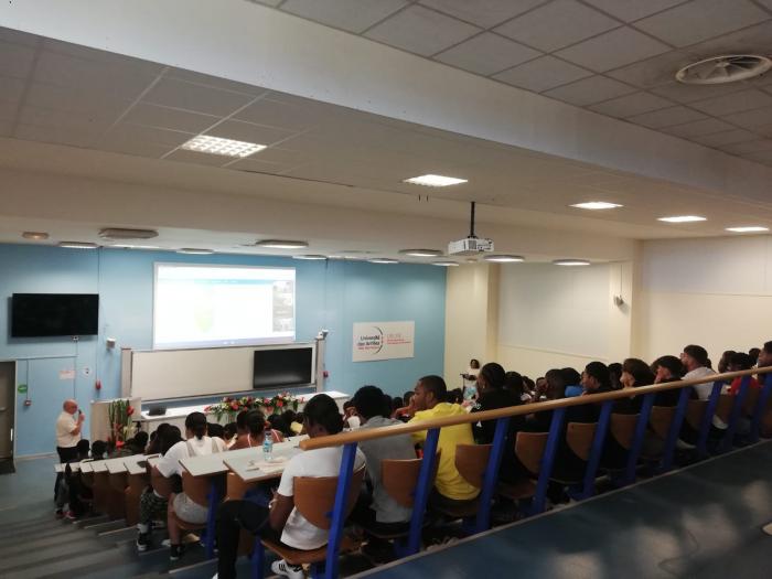 Rentrée des étudiants au campus