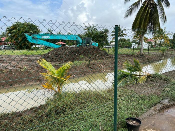 La rivière menace les habitations