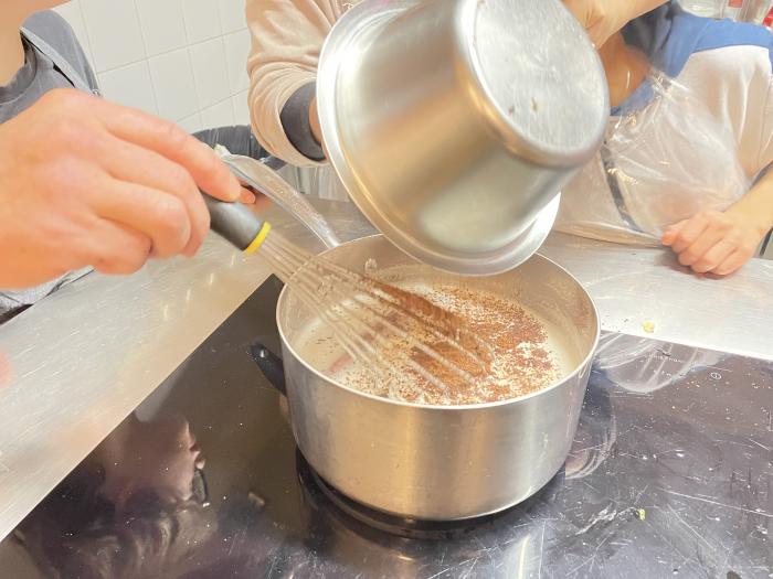 Atelier de cuisine pain au beurre et chocolat martiniquais