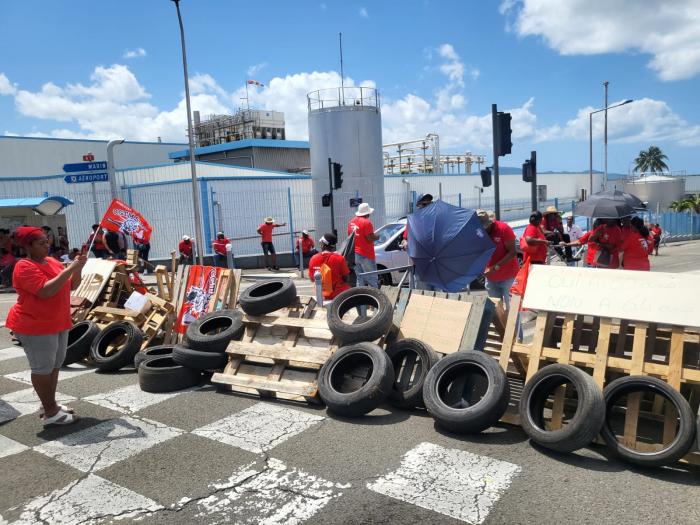 blocage pont de la Lézarde retraite