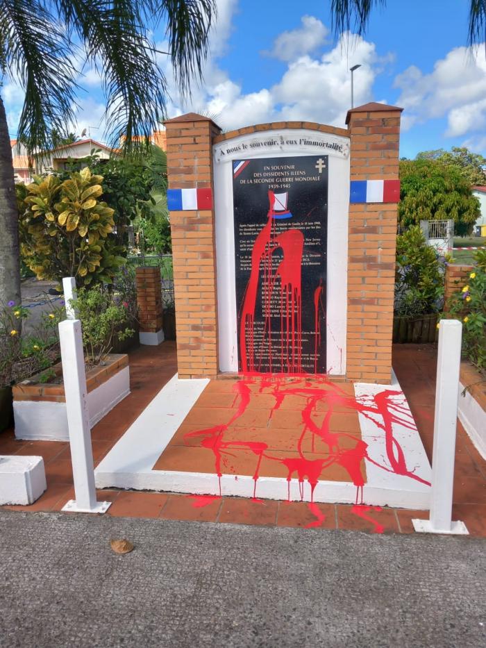 vandalisé