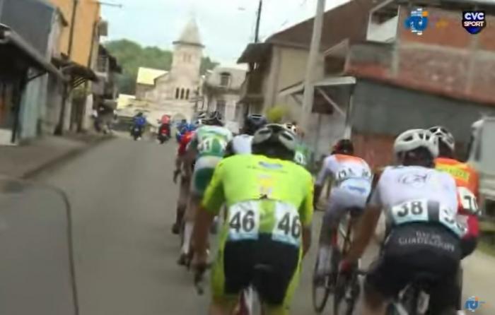 groupe de tête.JPG