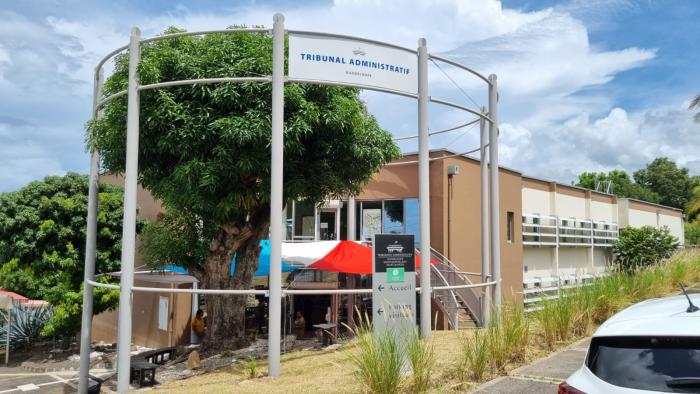 tribunal administratif de Guadeloupe.
