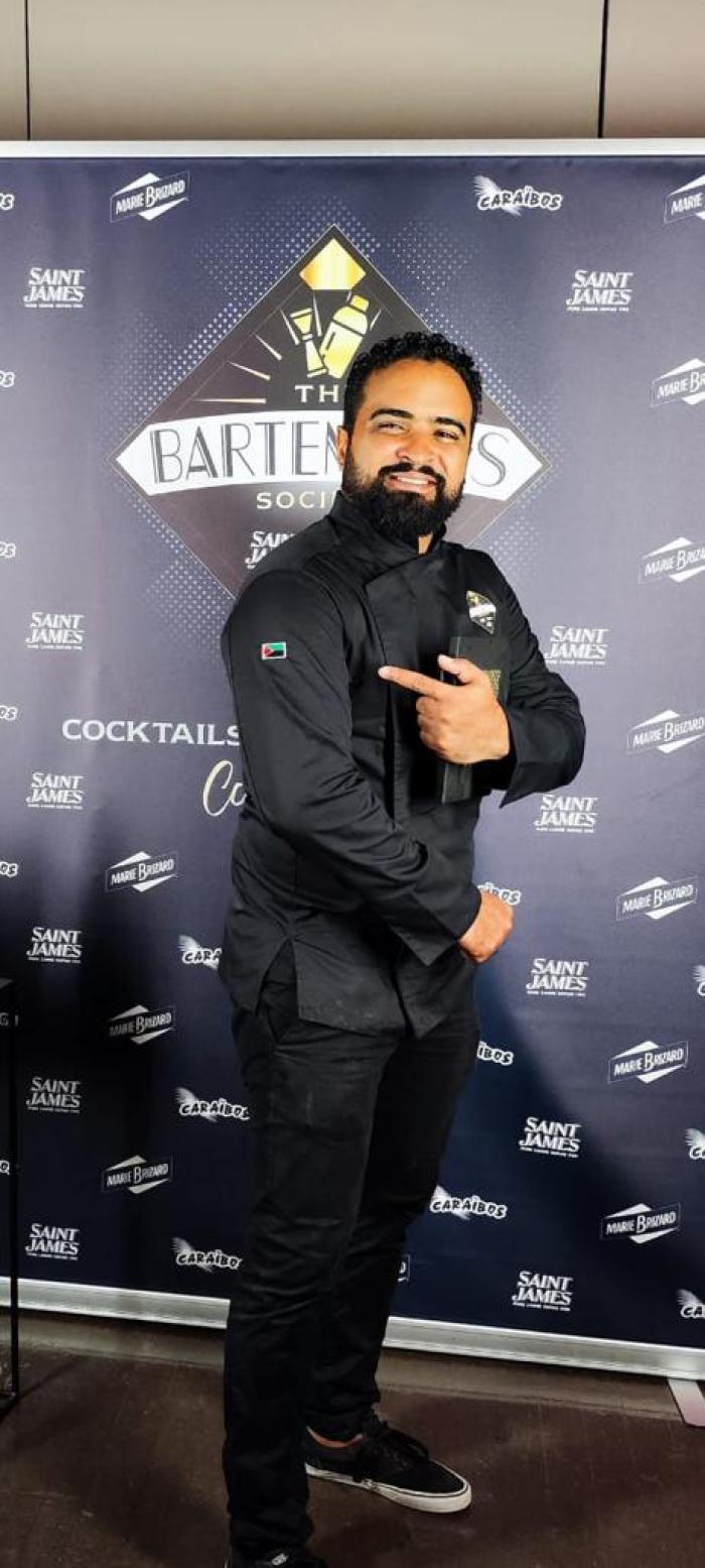 Boris Blanc barman martiniquais