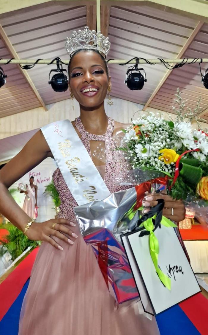 MISS BEAUTE NOIRE