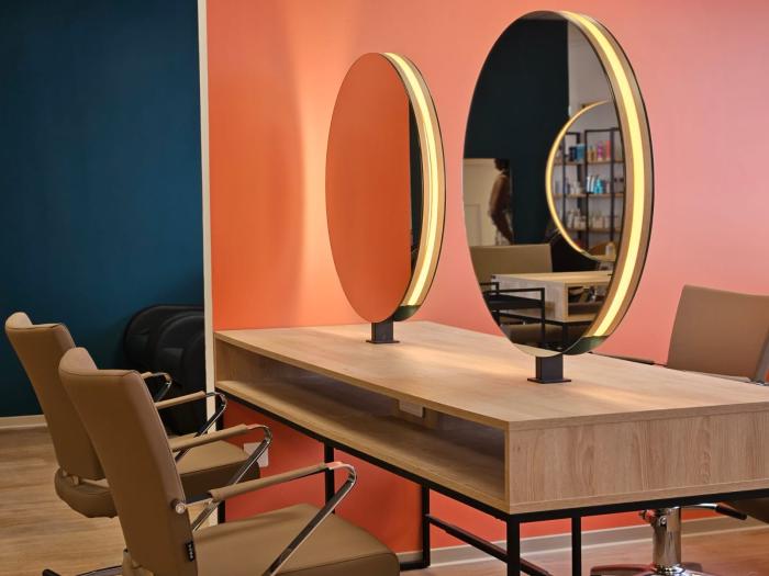 salon providence coworking