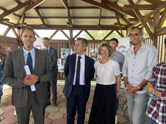 Darmanin Ofast.