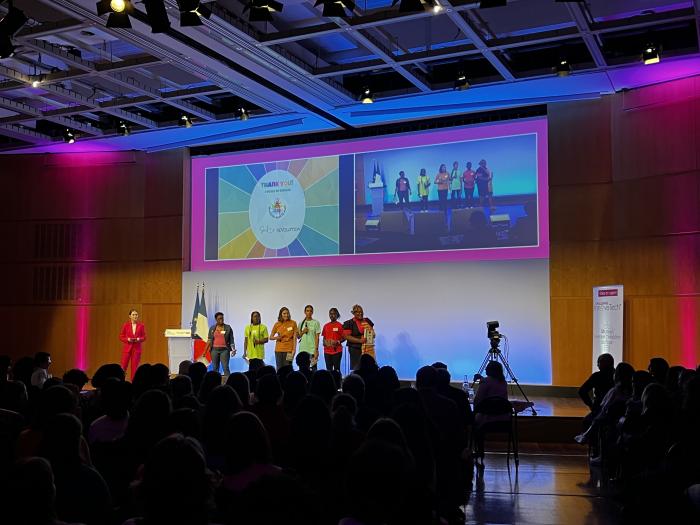 L'équipe de Guadeloupe sur scène lors de la finale du Challenge Innovatech 2024