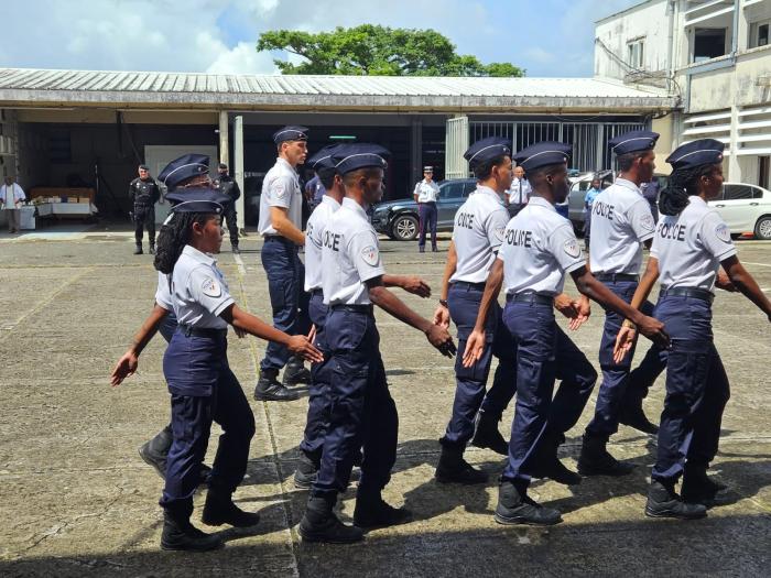 policiers adjoints