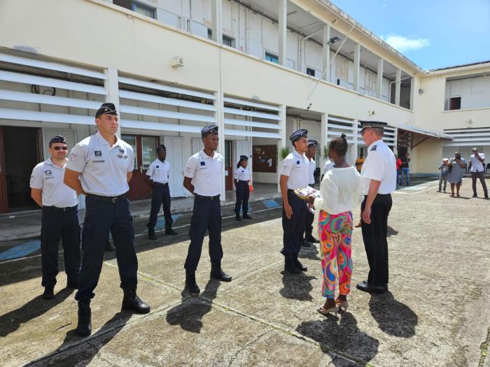 policiers adjoints 