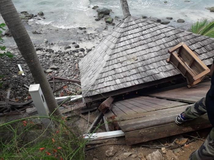 Action coup de poing lors du rassemblement sur la plage de Fond Larion