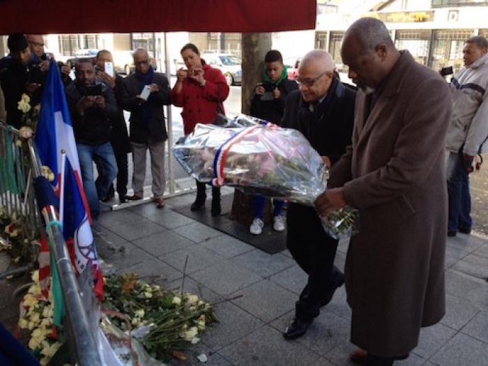 Attentats de Paris : hommage d'originaires d'Outre-mer
