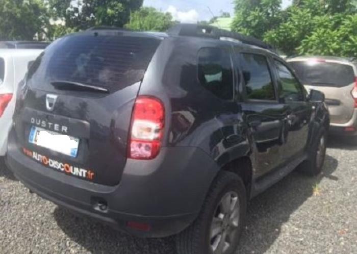 Attention un faux taxi circule en ce moment