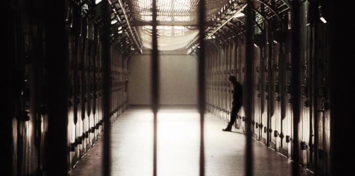 Bizutage horrible en prison: trois détenus condamnés