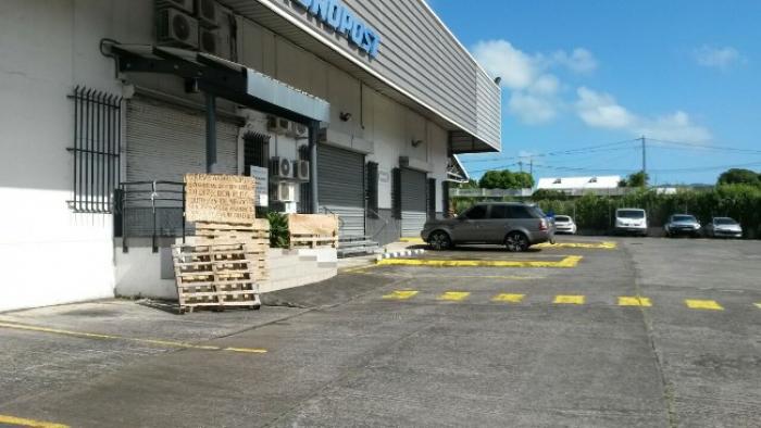 Chronopost a rouvert au Lamentin