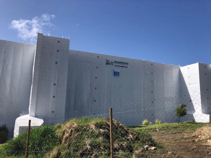 Cité Bon Air : l'opération de désamiantage a débuté