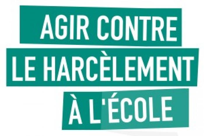Cérémonie de remise des prix académiques "Non au harcèlement"