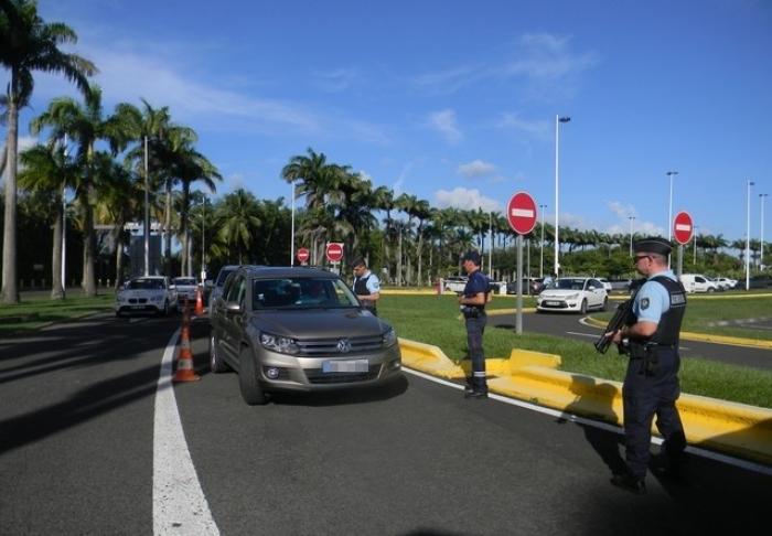 Contrôles renforcés à l'aéroport des Abymes