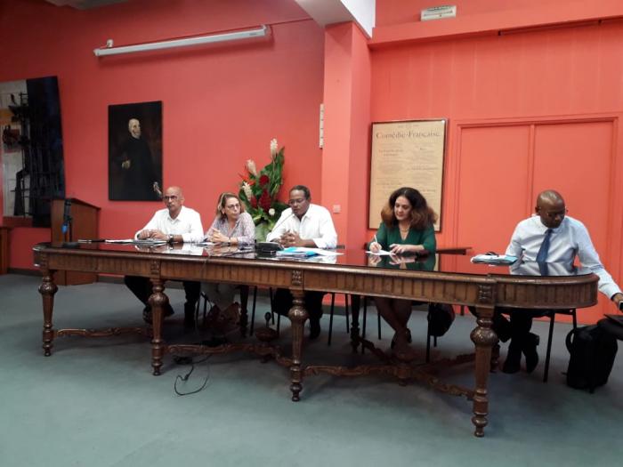CRC : le maire de Fort-de-France conteste les chiffres