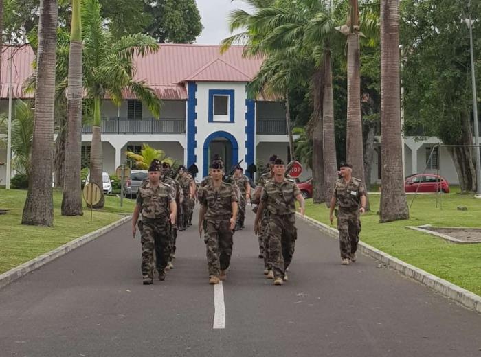 Cyclones Irma et Maria : les forces armées mises à l'honneur lors du prochain défilé