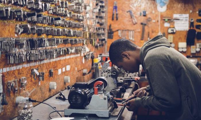 Des stages d'insertion en entreprises pour les jeunes
