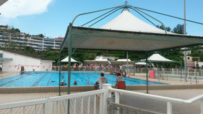 Des voisins de la piscine de Schoelcher se plaignent des bruits d'une compétition de natation