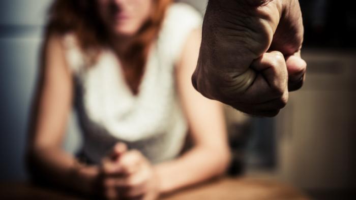 Deux maris violents condamnés en correctionnel