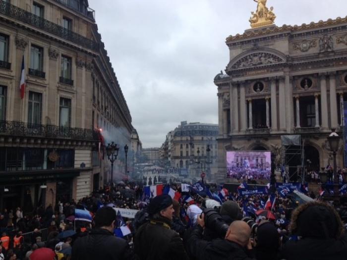 Défilé du Front national : perturbations et faible mobilisation