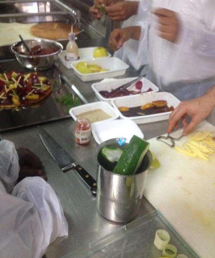 Ducos : Master Class de cuisine entre un chef et des élèves de 3 ème