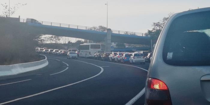 Embouteillage à Bellefontaine