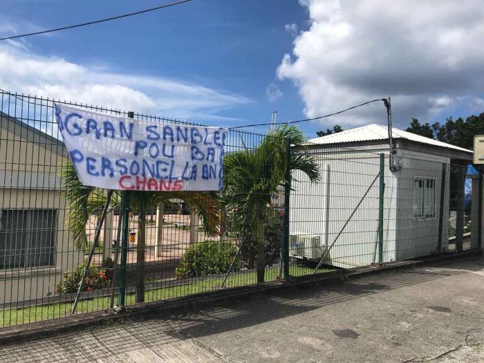 Encore 7 établissements paralysés par les agents territoriaux