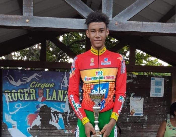 Erwan Legaillard est leader du tour cycliste cadet avant la dernière étape