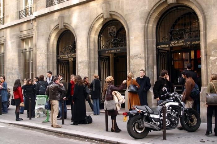 Excellentes élèves elles sont admises à Sciences Po !