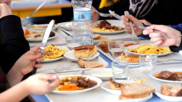 Fin de la grève à la cuisine centrale de Fort-de-France : les repas scolaires servis dès ce jeudi