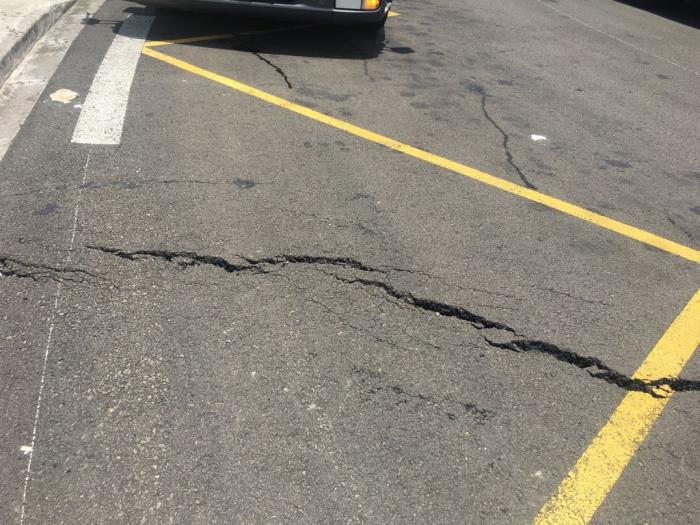 Fissures sur la RN9 : la situation s'aggrave