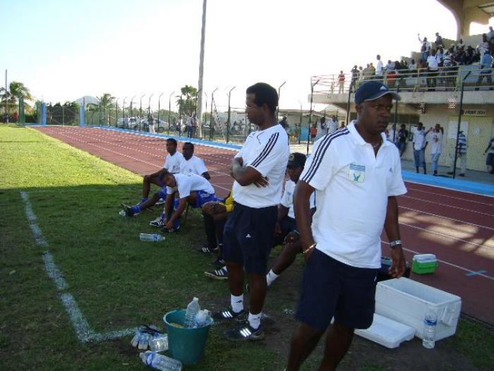 Foot-Ball Promotion d'Honneur : un tandem pour remplacer l'entraîneur de l'US Diamantinoise Bruno Bonard limogé
