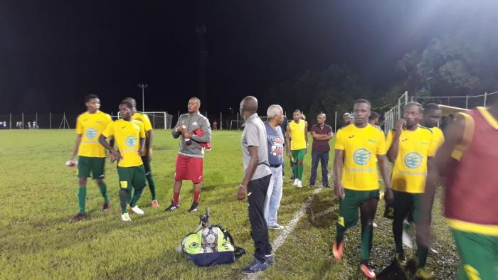 Football : le match Club Franciscain / Samaritaine arrêté après plusieurs incidents