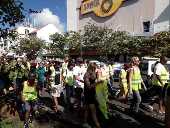 Gilets jaunes en Martinique : un mouvement qui peine à prendre de l'ampleur